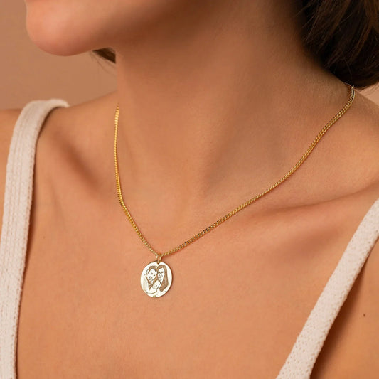 Close-up of the Eraya Jewel Personalized Photo Memorial Pendant, showcasing the detailed photo engraving of a loved one