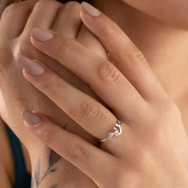 silver Custom Arabic Name Ring for Her showcasing custom Arabic script.